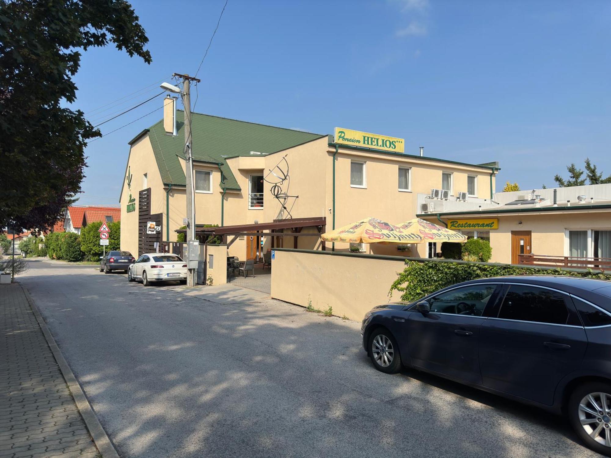 Penzion Helios Bratislava Exteriér fotografie